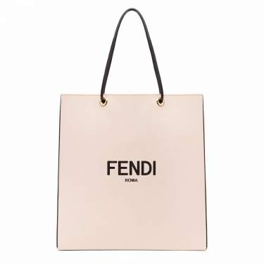 ショッピングバッグ ミディアム　W 34cm x H 35.5cm x D 14cm　319,000円（税抜）